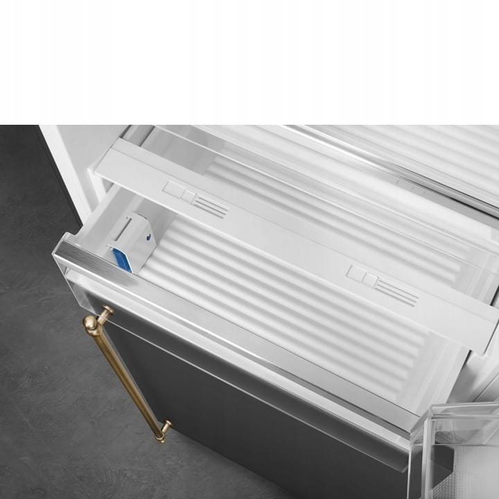 Chłodziarko-zamrażarka Smeg FA8005RAO5