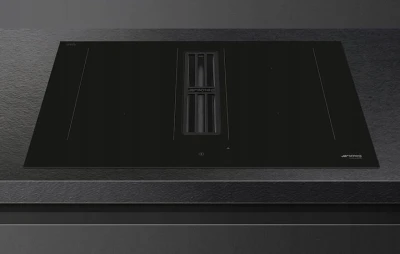 Płyta indukcyjna z okapem kuchennym - 70cm czarne szkło Smeg HOBD472D