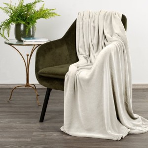 Koc Flano 150x200 cm Kremowy Mikrofibra 200 GSM 100% Poliester