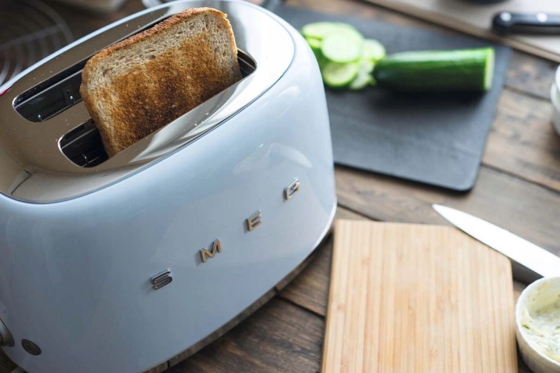 SMEG Toster TSF01PBEU pastelowy błękit