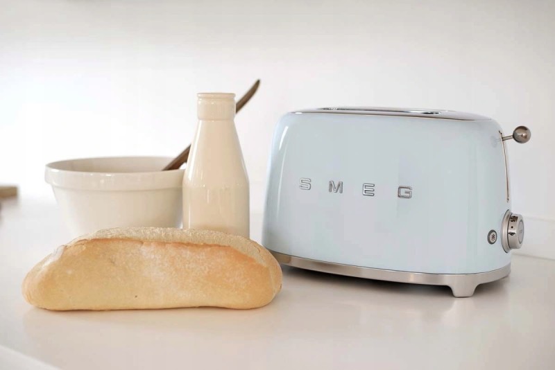 SMEG Toster TSF01PBEU pastelowy błękit