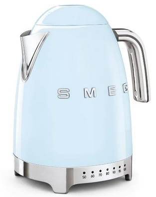 Elektryczny czajnik Smeg KLF04PBEU 2400 W niebieski pastel baby blue Retro