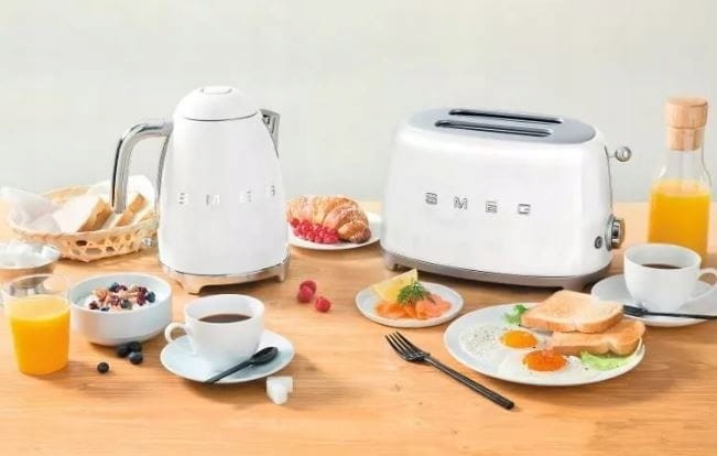 Toster Smeg Sandwich Opiekacz na Tosty Kanapki Biały Retro 950 w Regulacja