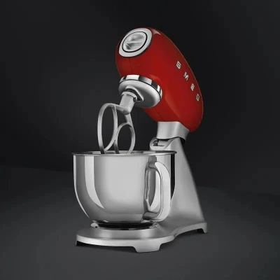 ROBOT PLANETARNY SMEG 800W RETRO 50' SMF02RDEU