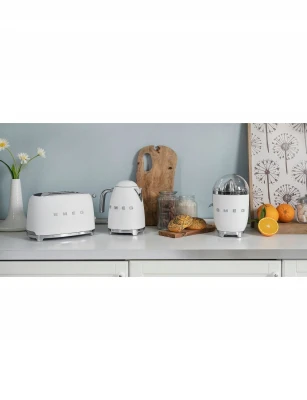 WYCISKARKA SMEG 50'S STYLE BIAŁA MAT- CJF01WHMEU