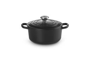 Le Creuset Brytfanna Okrągła 18cm Czarny Mat Signature 21177180000430