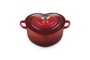 Le Creuset Brytfanna Serce Wiśniowy 1.9L Żeliwna 21401200602455