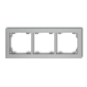 Ramka uniwersalna potrójna z tworzywa Karlik DECO srebrny metalik 7DR-3