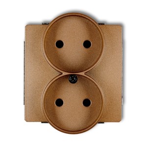 Mechanizm gniazda podwójnego do ramki DECO Soft bez uziemienia 2x2P (przesłony torów prądowych) Karlik DECO złoty metalik 8DGPRSO-2p