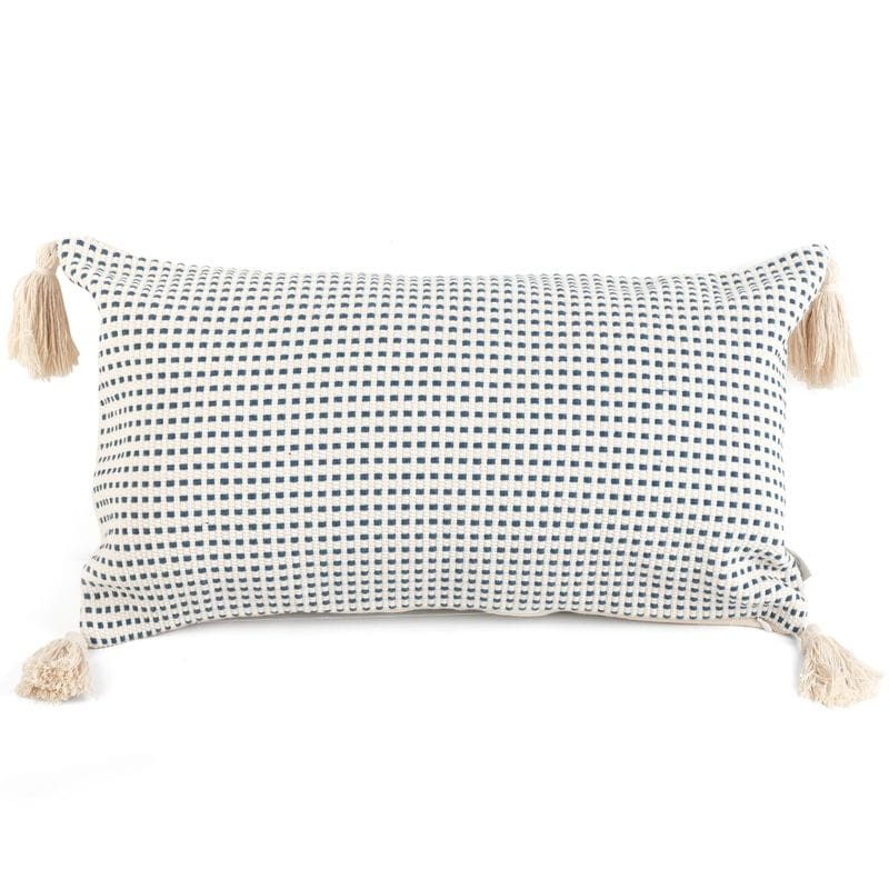Poszewka 60x60 GRANAT zdobiona pomponami CHWOSTY
