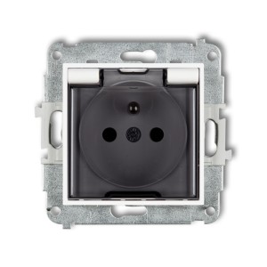 Mechanizm gniazda bryzgoszczelnego z uziemieniem 2P+Z (klapka dymna, przesłony torów prądowych) Karlik ICON biały IGPB-1zdp