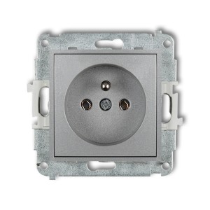 Mechanizm gniazda pojedynczego z uziemieniem 2P+Z (bez przesłon torów prądowych) Karlik ICON srebrny metalik 7IGP-1z