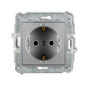 Mechanizm gniazda pojedynczego z uziemieniem SCHUKO 2P+Z (przesłony torów prądowych) Karlik ICON srebrny metalik 7IGP-1sp