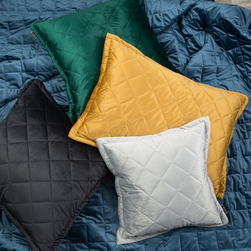 POSZEWKA PIKOWANA WELUR VELVET 60X60 CM BIAŁA