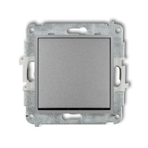 Mechanizm łącznika zwiernego, jednobiegunowego (jeden klawisz, bez piktogramu) Karlik MINI srebrny metalik 7MWP-4.1