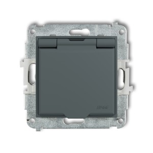 Mechanizm gniazda bryzgoszczelnego z uziemieniem 2P+Z (klapka grafitowy mat, przesłony torów prądowych) Karlik MINI grafitowy mat 28MGPB-1zp