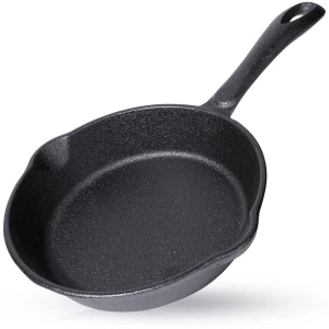 Patelnia żeliwna 16,5 cm okrągła czarna do smażenia
