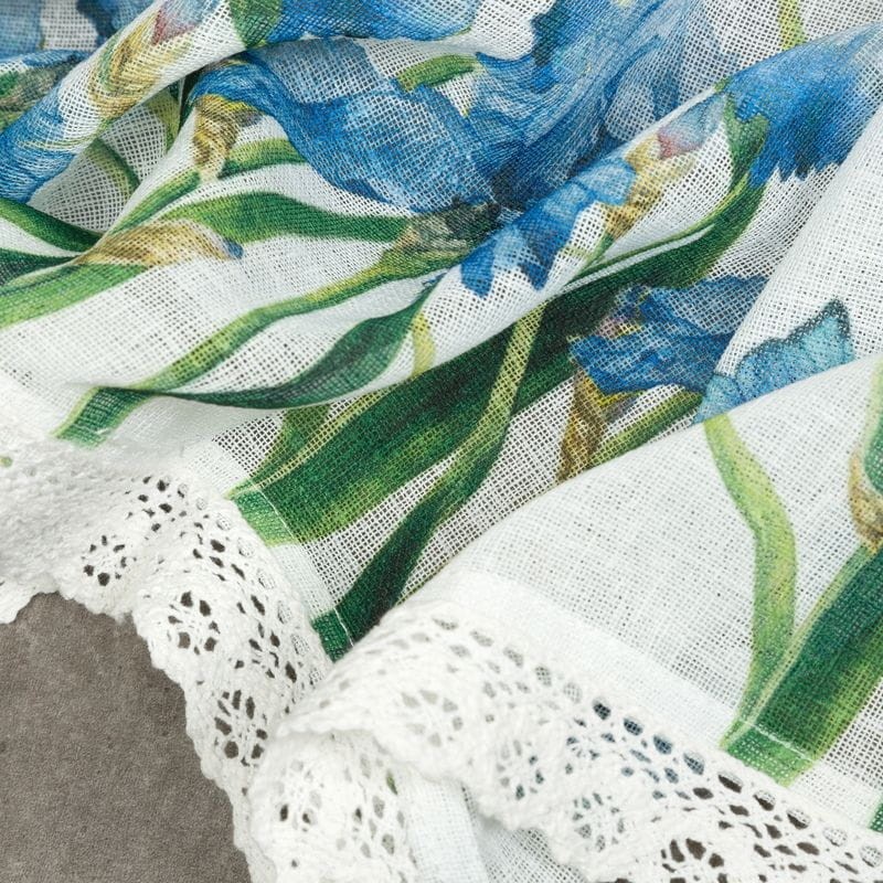 FIRANA ZAZDROSTKA NA TAŚMIE KWIATY 150X30 CM BIAŁA
