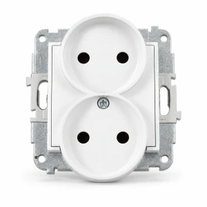 Mechanizm gniazda podwójnego do ramki bez uziemienia 2x2P (przesłony torów prądowych) Karlik MINI biały MGPR-2p