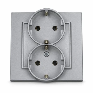 Gniazdo podwójne z uziemieniem SCHUKO 2x(2P+Z) (bez przesłon torów prądowych) Karlik MINI srebrny metalik 7MGP-2s