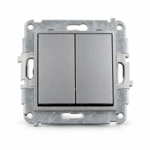 Mechanizm łącznika jednobiegunowego ze schodowym (dwa klawisze bez piktogramów, osobne zasilanie) Karlik MINI srebrny metalik 7MWP-10.21