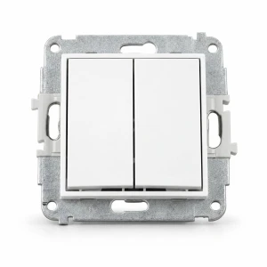 Mechanizm łącznika podwójnego krzyżowego (dwa klawisze bez piktogramu) Karlik MINI biały mat 25MWP-66.1