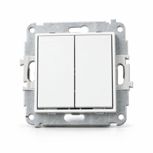 Mechanizm łącznika zwiernego, świecznikowego (dwa klawisze bez piktogramów, wspólne zasilanie) Karlik MINI biały mat 25MWP-44.1