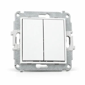 Mechanizm łącznika zwiernego, dwubiegunowego (dwa klawisze bez piktogramów, osobne zasilanie) Karlik MINI biały mat 25MWP-44.2