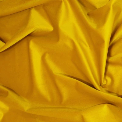 ZASŁONA WELUR VELVET NA TAŚMIE 140X270 MUSZTARDOWA