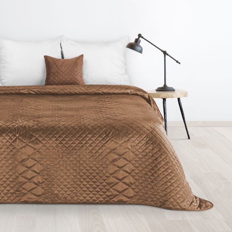 NARZUTA VELVET WELUR PIKOWANA 220X240 CM CEGLANA
