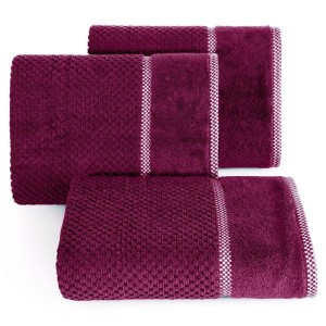 Ręcznik z ozdobną bordiurą 70X140 AMARANTOWY