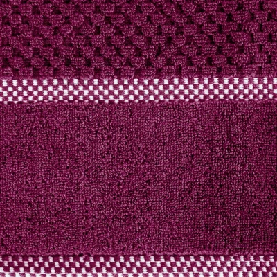 Ręcznik z ozdobną bordiurą 70X140 AMARANTOWY