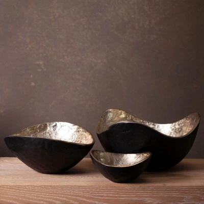 MISA DEKORACYJNA PEDRO2 39X16X9 CM Czarna
