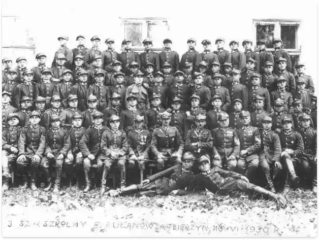 1921